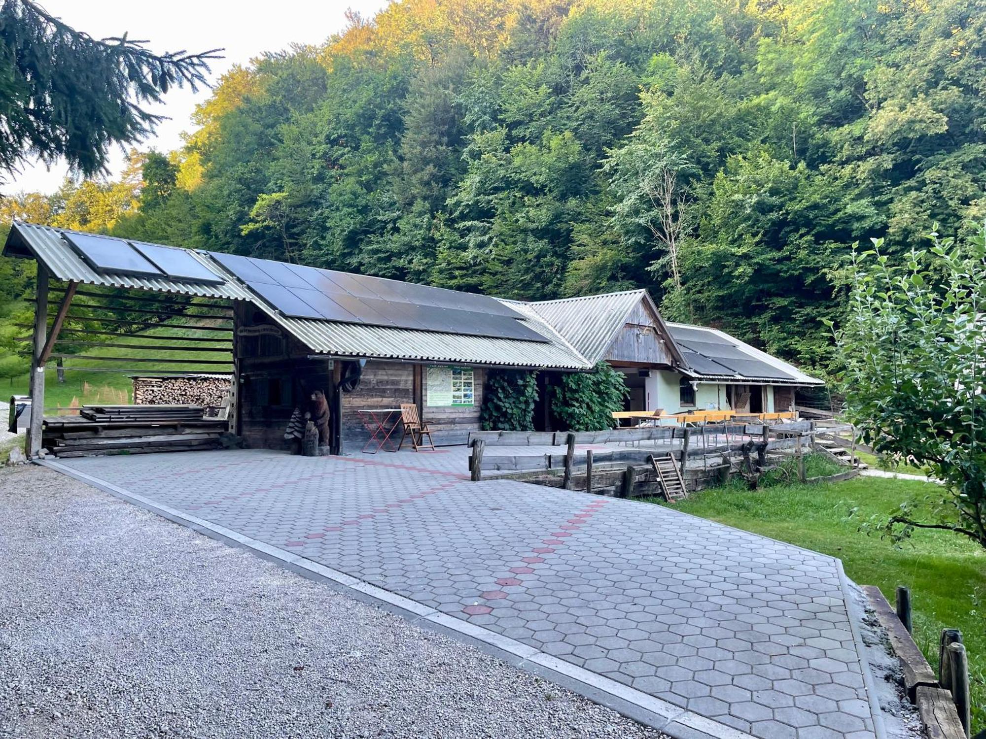 Wooden Cabin Kamna Gorica Екстериор снимка