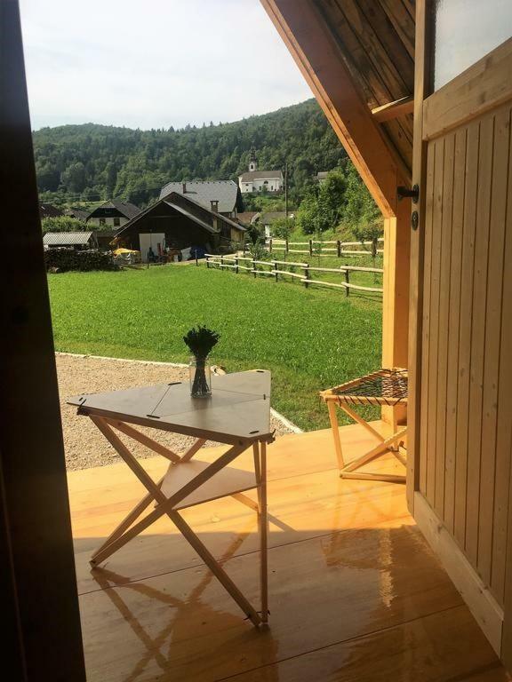 Wooden Cabin Kamna Gorica Екстериор снимка